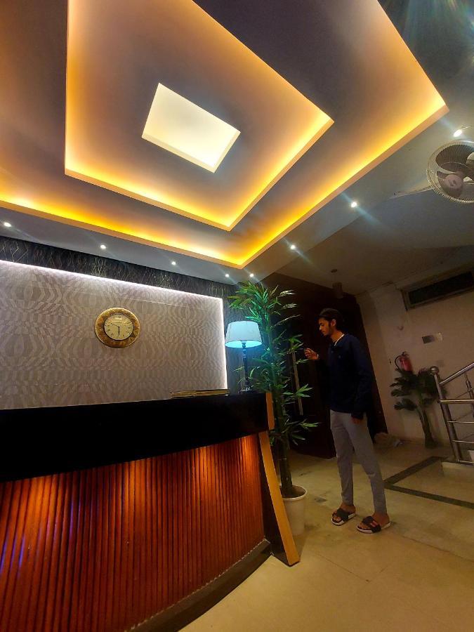 Ap Palace Hotel, Ayodhya Dış mekan fotoğraf