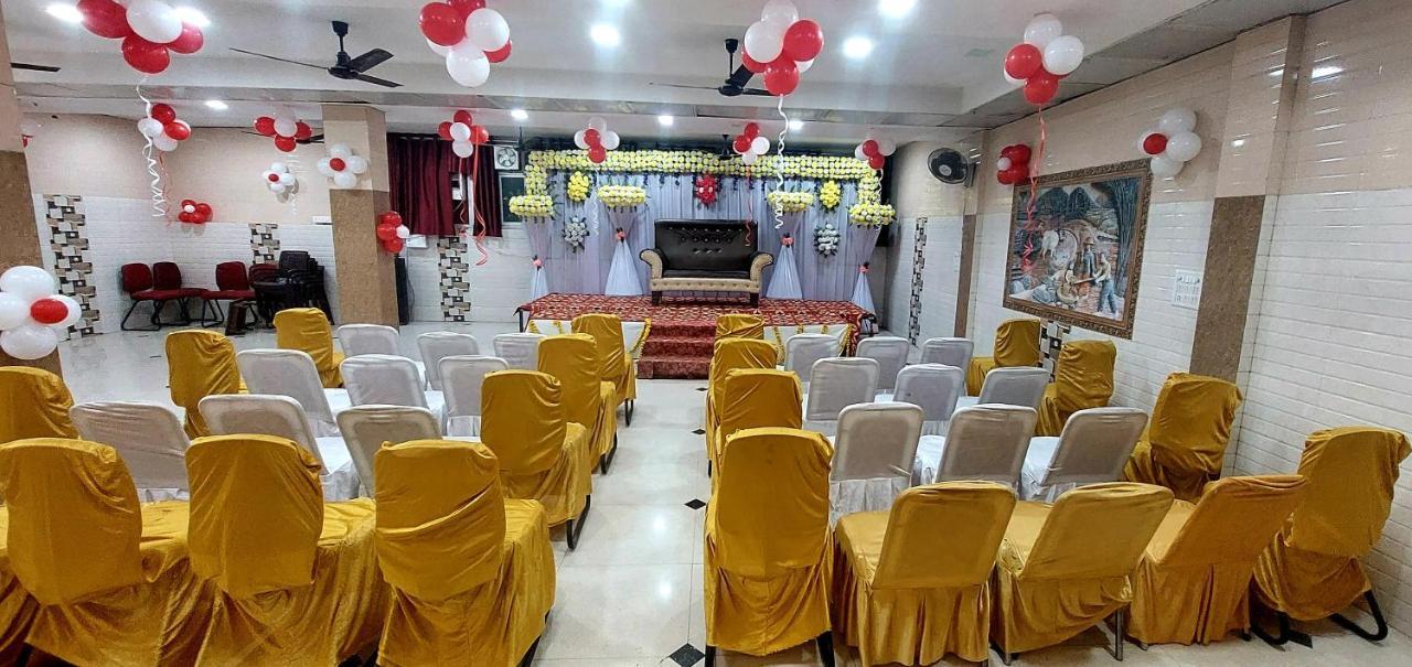 Ap Palace Hotel, Ayodhya Dış mekan fotoğraf