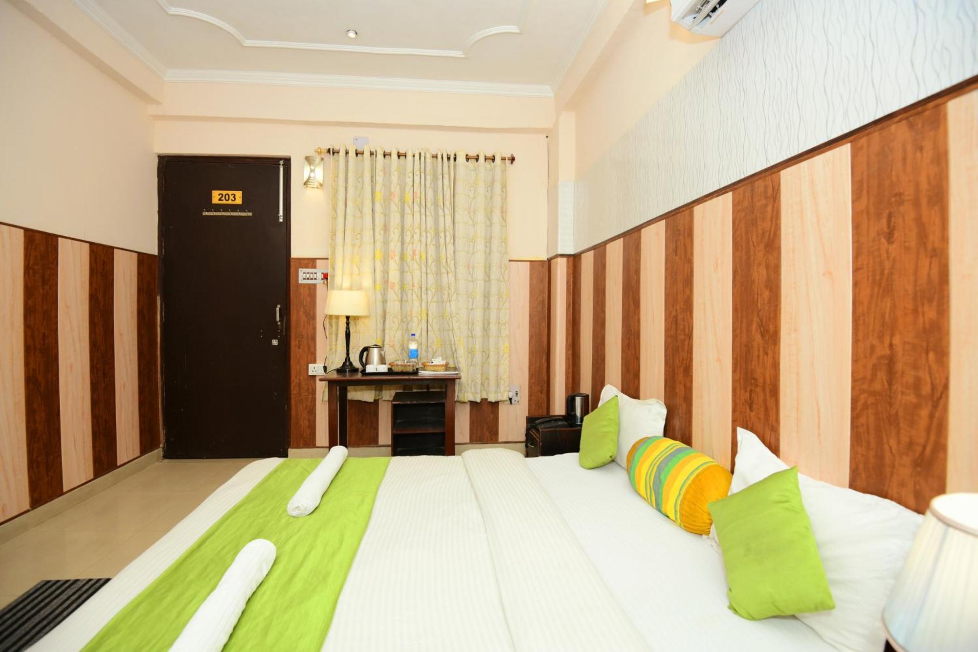 Ap Palace Hotel, Ayodhya Dış mekan fotoğraf