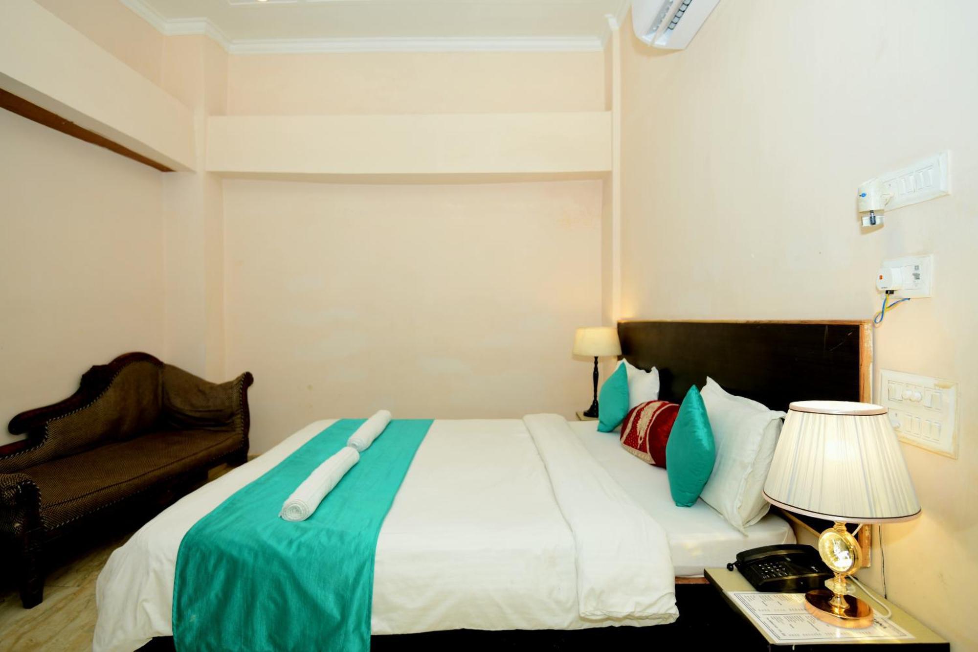 Ap Palace Hotel, Ayodhya Dış mekan fotoğraf