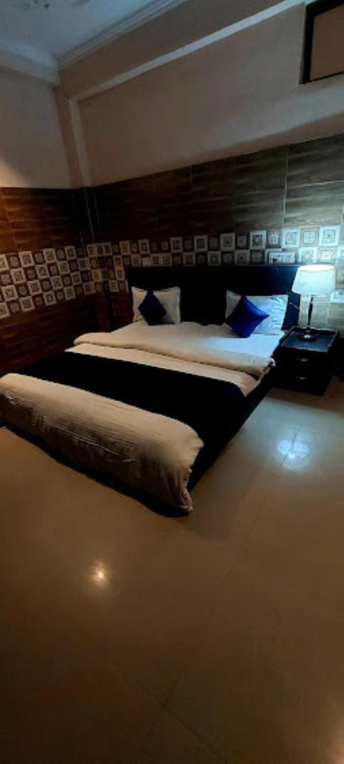 Ap Palace Hotel, Ayodhya Dış mekan fotoğraf