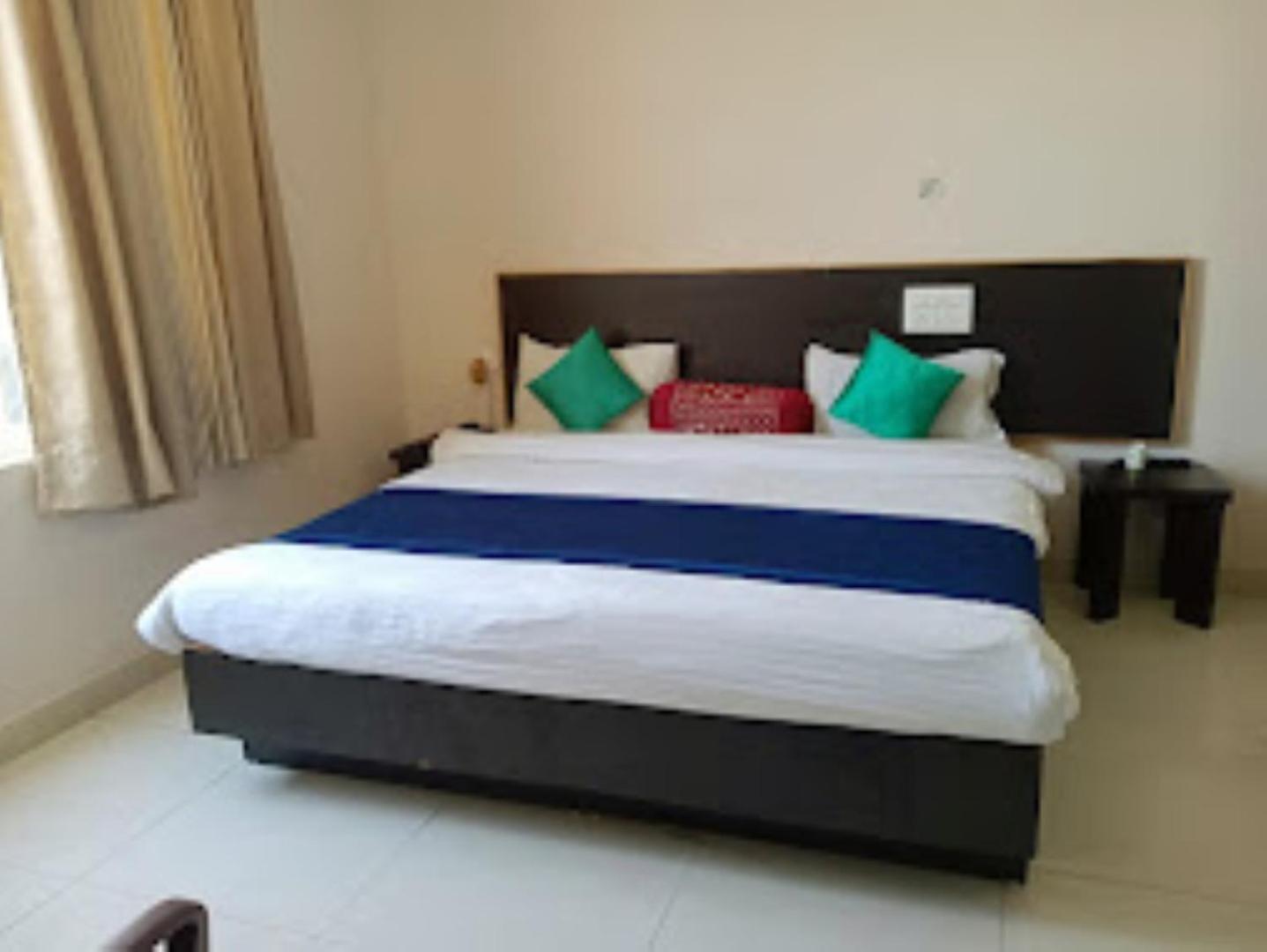 Ap Palace Hotel, Ayodhya Dış mekan fotoğraf